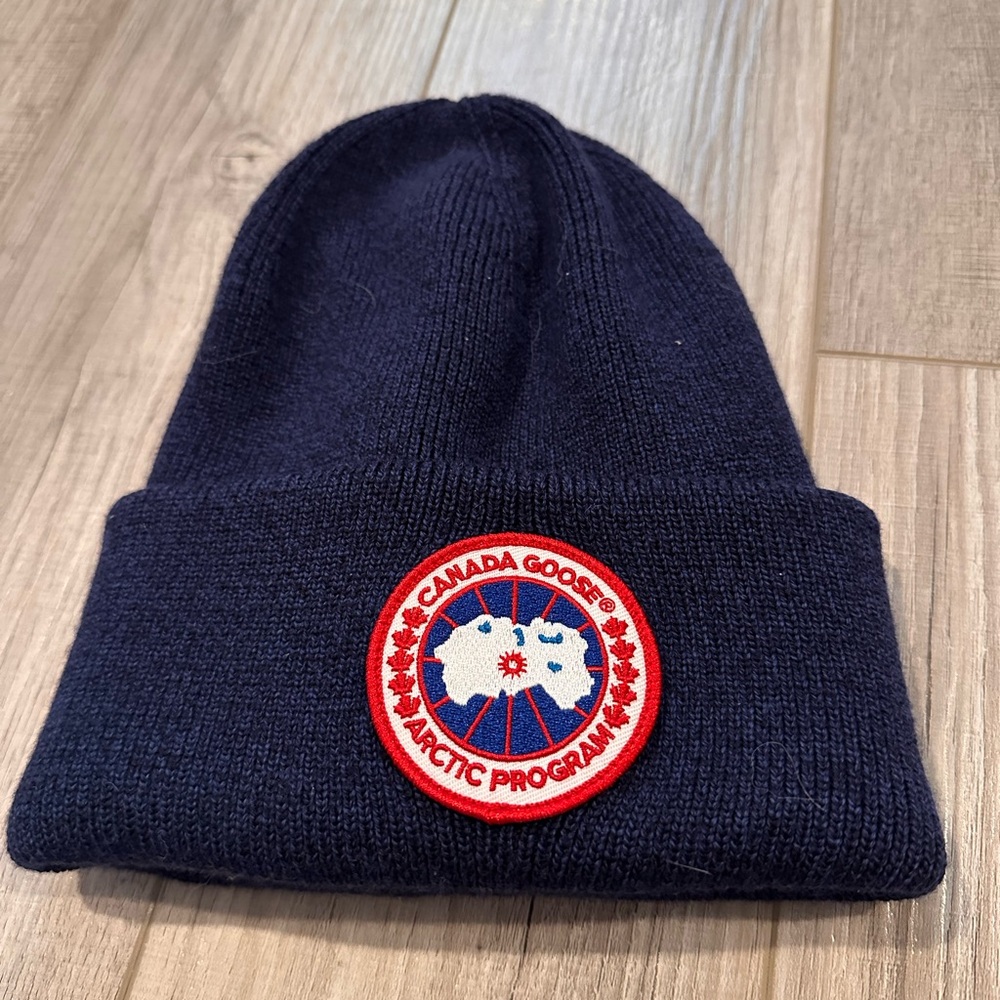 canada goose navy beanie